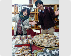 特産品販売所 南大門・店内