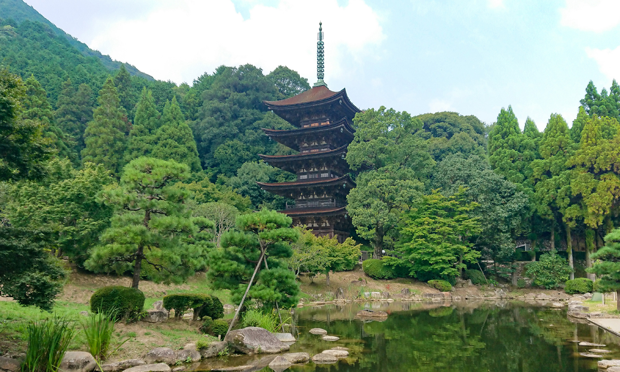 Rurikoji temple, Five-Tiered pagoda