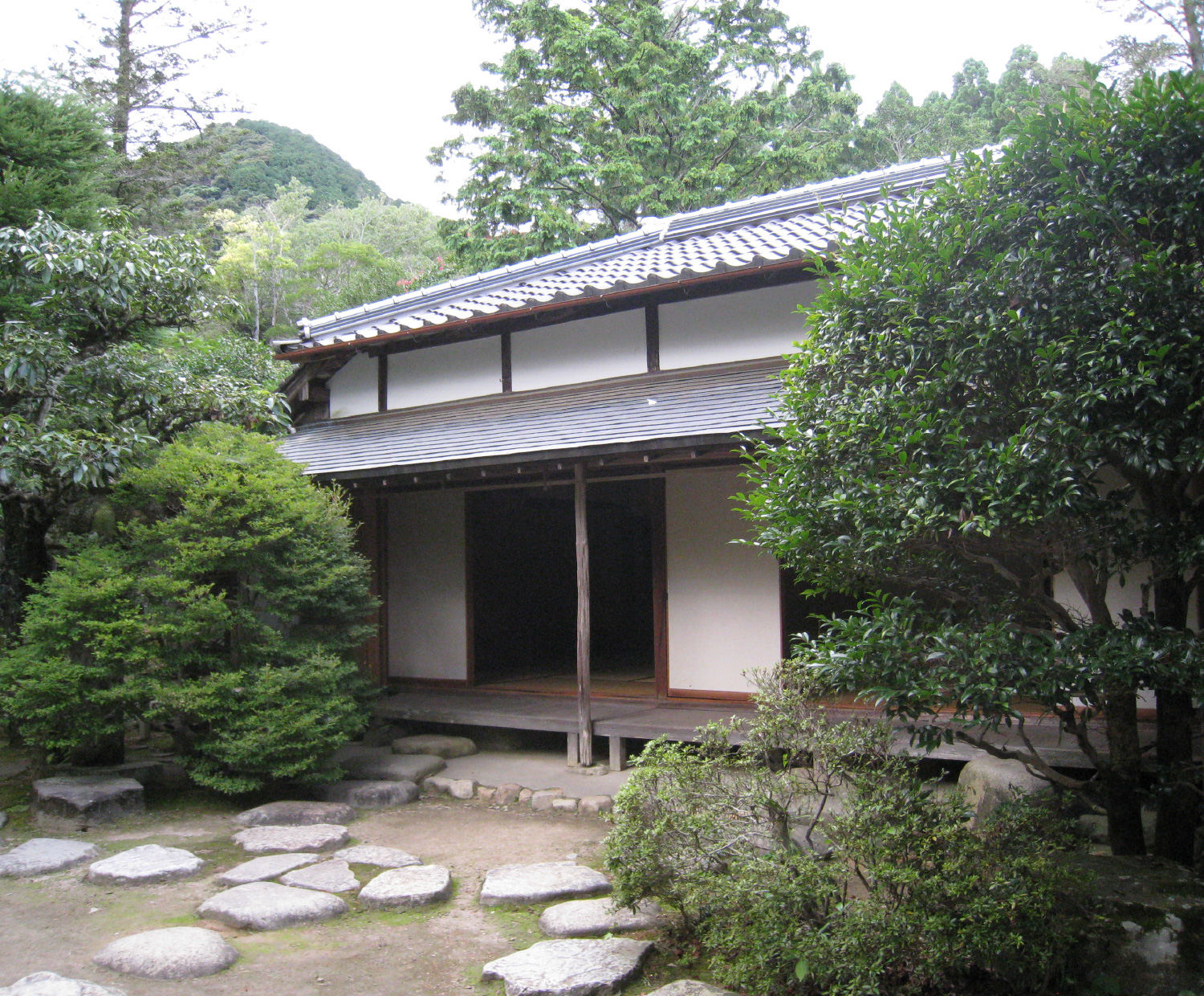 露山堂