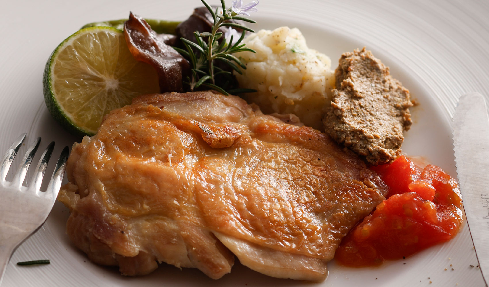 イタリア食堂ベケ！？/長州チキンステーキ